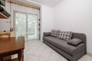 아파트 (A1) | 거실