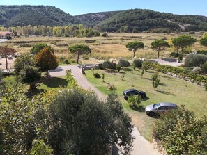Free self-parking - Apartments Anamarija S (Lopar)