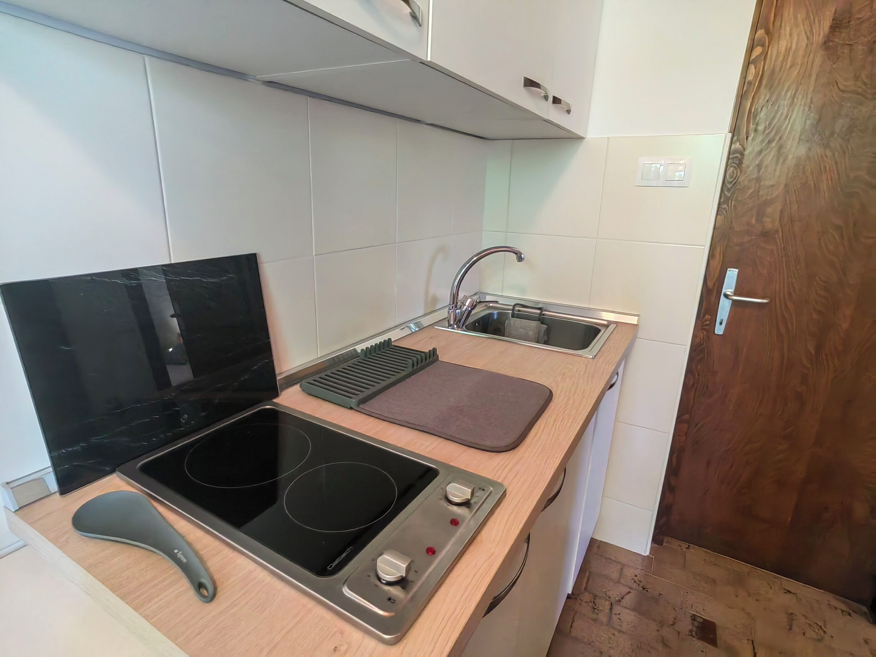 开间 (A1) | 私人厨房 | 冰箱、炉灶、意式浓缩咖啡机、电热水壶