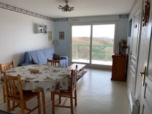Interior - Apartment in Fort-Mahon-Plage: near the beach, cozy (Fort-Mahon-Plage)