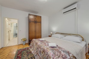 Apartment (A1) | Iron/ironing board, free WiFi - Apartment Mirta (Split)