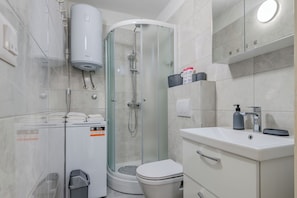 Apartment (A1) | Bathroom - Apartment Mirta (Split)