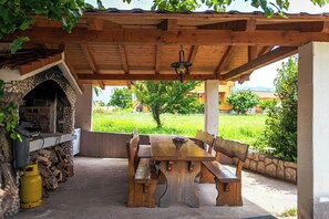 BBQ/picnic Area - Apartments Antun M (Lopar)