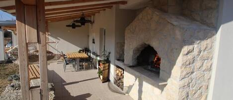 Grillaus-/piknikalue