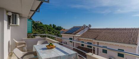 Apartment (A5) | Balcony