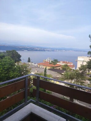 Water view - Apartment Elvira (Opatija)