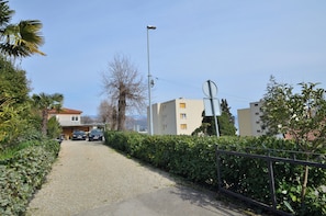 Free self-parking - Apartment Elvira (Opatija)