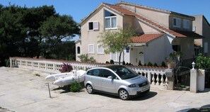 Building design - Apartments Vesna (Solta)