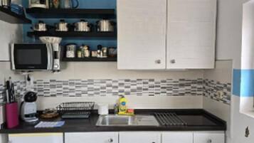 Estúdio (A3) | Cozinha privada | Geladeira, micro-ondas, cooktop