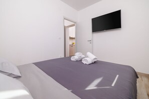 Apartment (A2)