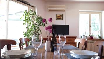 Apartment (A2) | Interior detail
