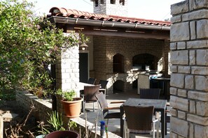 Terrace/patio - Apartment and Rooms Zora (Rab)