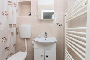 House | Bathroom | Shower - House Sanja (Vodice)