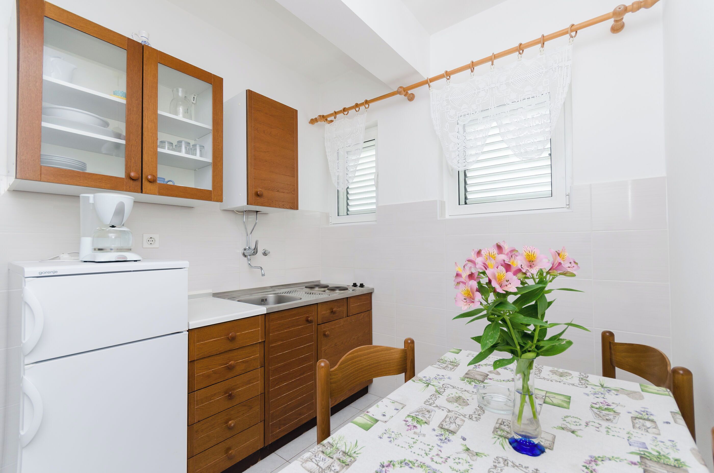 아파트 (A1) | 전용 주방 | 냉장고, 쿡탑, 에스프레소 메이커, 조리 도구/접시/ 주방 기구