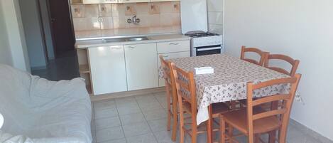 Apartment (A1) | Living room