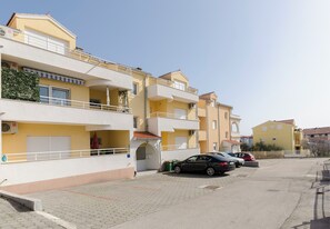 Building design - Apartment Fourstars (Vodice)