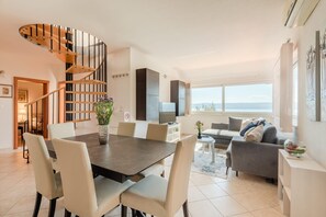Leilighet (A1) | Oppholdsrom