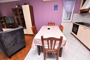 Private kitchen - Apartment Granum (Biograd na Moru)