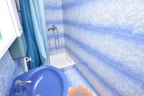 Apartment (A1) | Bathroom - Apartment Granum (Biograd na Moru)