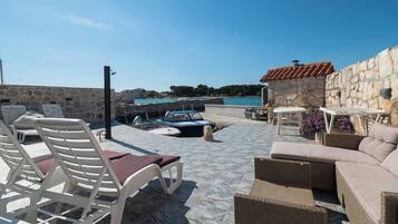 Apartment (A1) | Terrace/patio