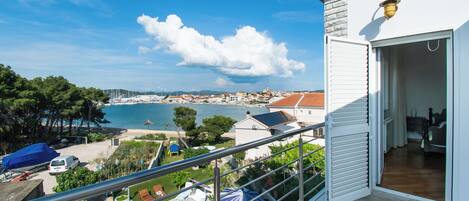 Apartment (A1) | Terrace/patio