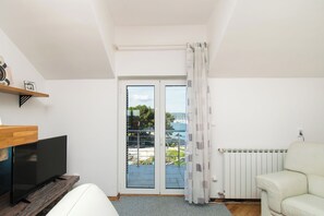 Apartment (A1) | Living room | Smart TV - Apartment Villa Zlatna (Tisno)