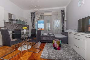 Apartment (A1) | Living room - Apartment Tea (Crikvenica)