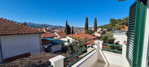 Studio (A2) | Aerial view - Apartments Pleasures (Jelsa)