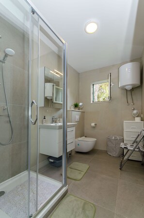 Apartment (A1) | Bathroom | Shower - Apartments Pleasures (Jelsa)