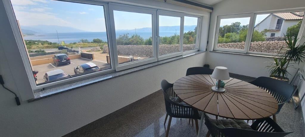 Huoneisto (A2) | Ruokailu