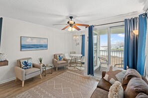 TV - Sands Beach Club 507, Amazing Views, Pools (Myrtle Beach)