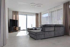 別墅 | 客廳 | 智慧型電視、電視遊樂器、Netflix、串流服務