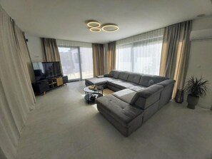 Villa | Living room | Smart TV, video game console, Netflix, streaming services - Villa Olynthia (Solta)