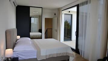 Villa | Een kluis op de kamer, een strijkplank/strijkijzer, gratis wifi