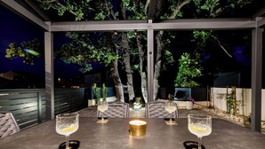 Outdoor dining - Villa Tria Quercus (Vodice)
