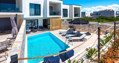 Villa Navy Lemon