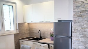 Apartment (A2) | Private kitchen - Apartments Olive sea View (Omis)
