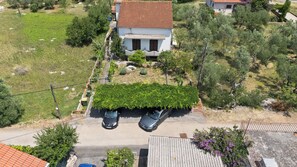 Free self-parking - Apartment Serda (Preko)