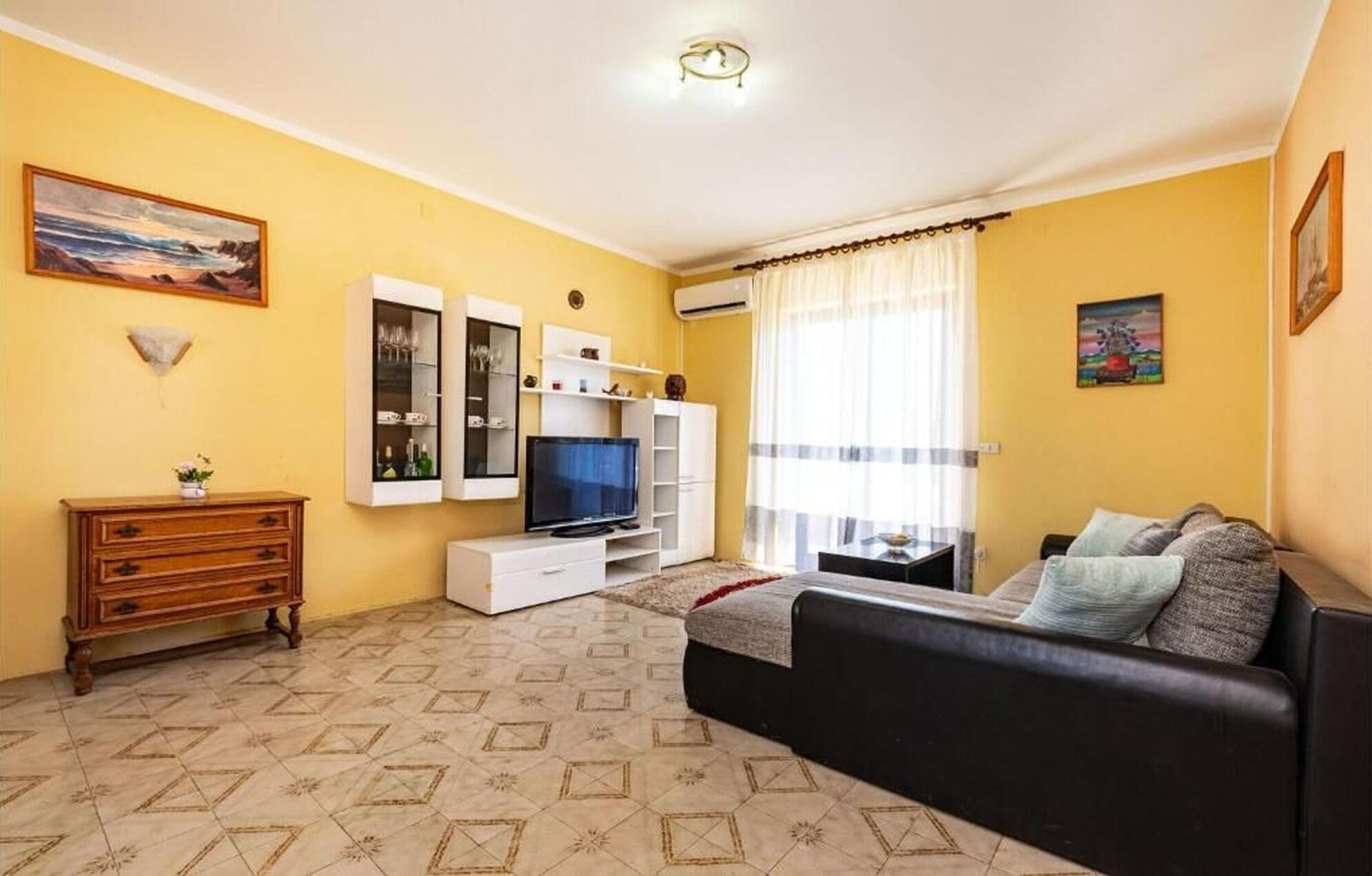 Apartment (A1) | Living room