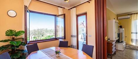 Apartment (A1) | Speisen