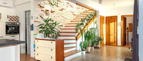 Villa | Staircase
