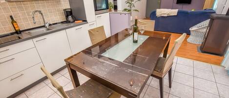 Apartment (A1) | Private kitchen