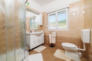 Apartamento (A2) | Banheiro | Chuveiro 