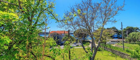 公寓 (A2) | 園景