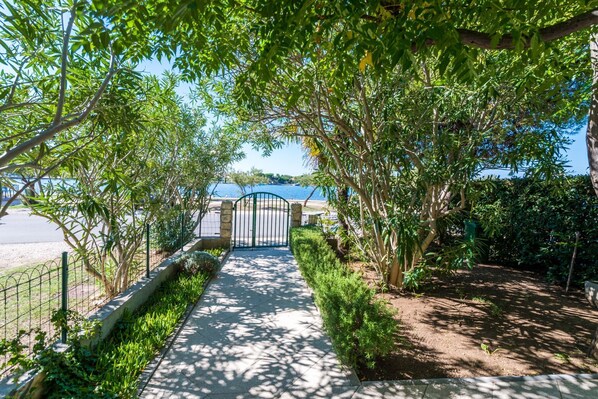 Water view - House Oleander (Sukosan)