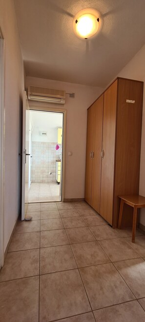 Apartemen (A3) | Lorong