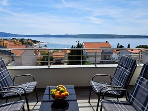 Apartment (A1) | Water view - Apartment Beach View (Crikvenica)