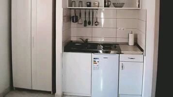 Studio (A1) | Private kitchen