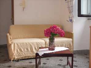 Apartamento (A2) | Sala de estar