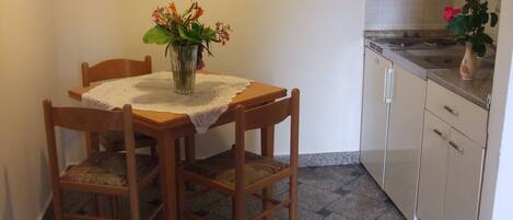 Apartment (A2) | Eigene Küche